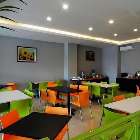 Dpalma Hotel Bandung Bagian luar foto