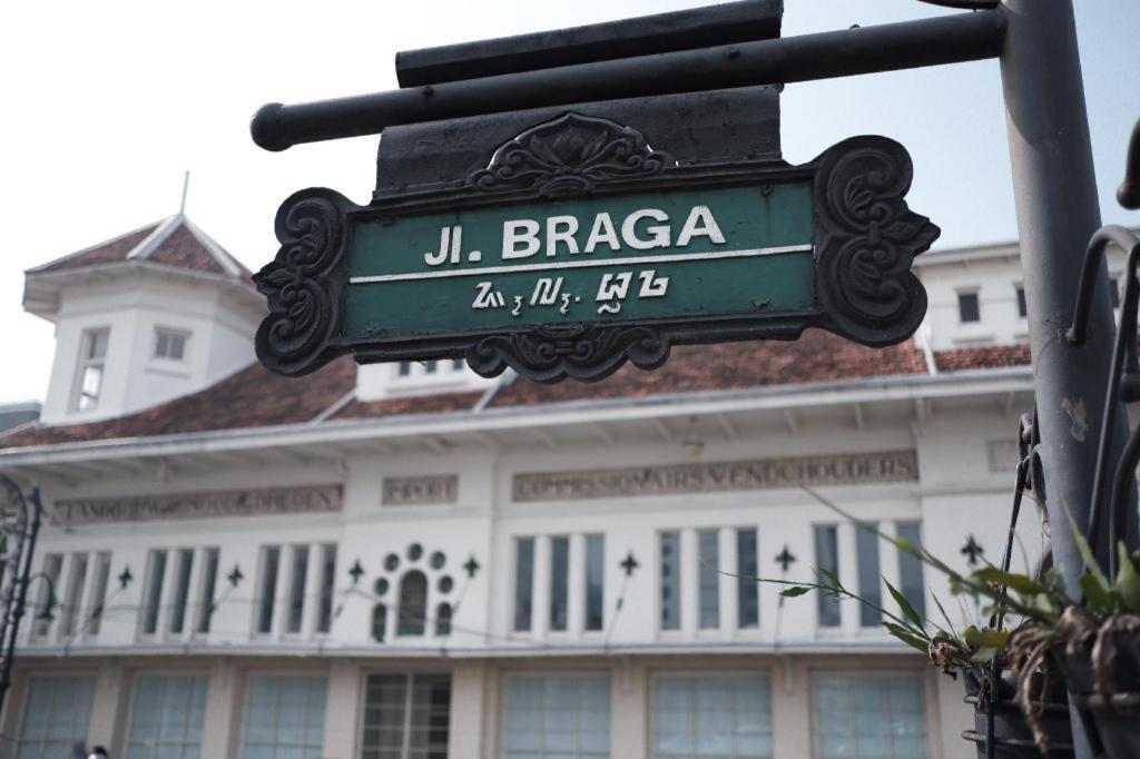 Dpalma Hotel Bandung Bagian luar foto