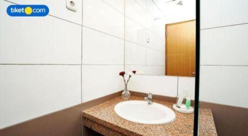 Dpalma Hotel Bandung Bagian luar foto