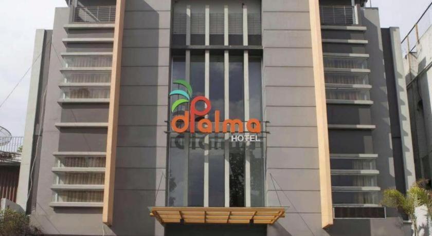 Dpalma Hotel Bandung Bagian luar foto