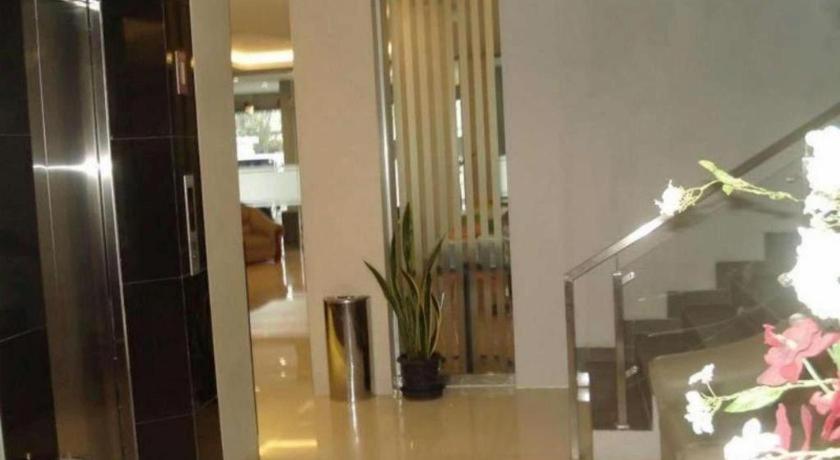 Dpalma Hotel Bandung Bagian luar foto